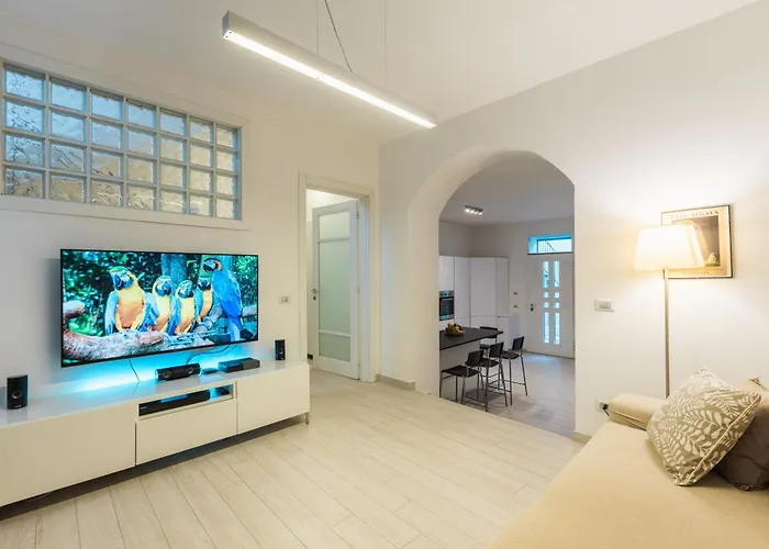 Moderno Grande Comfort 公寓 *